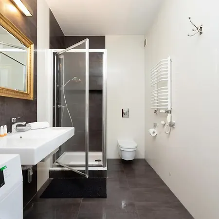 Cracow Pilotow Cosy Studio With Free Parking By Noclegi Renters Krakow Exterior photo