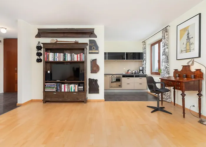 Cracow Pilotow Cosy Studio With Free Parking By Noclegi Renters